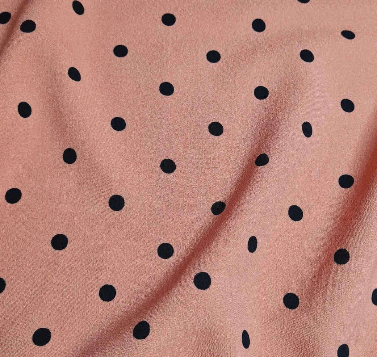 Crepe Fabric Black Spotted Old Rose Colour 55'' Wide By The Metre - Image 8