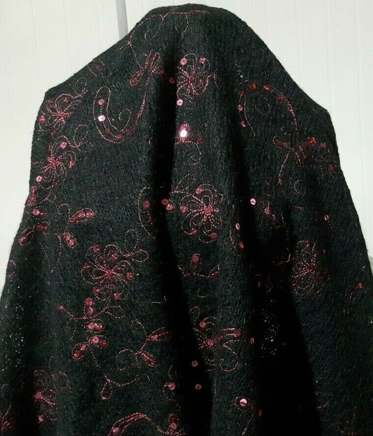FLORAL EMBROIDERED AND SEQUIN SPARSELY KNIT FABRIC-3 COLOURS- SOLD BY THE METER - Image 3