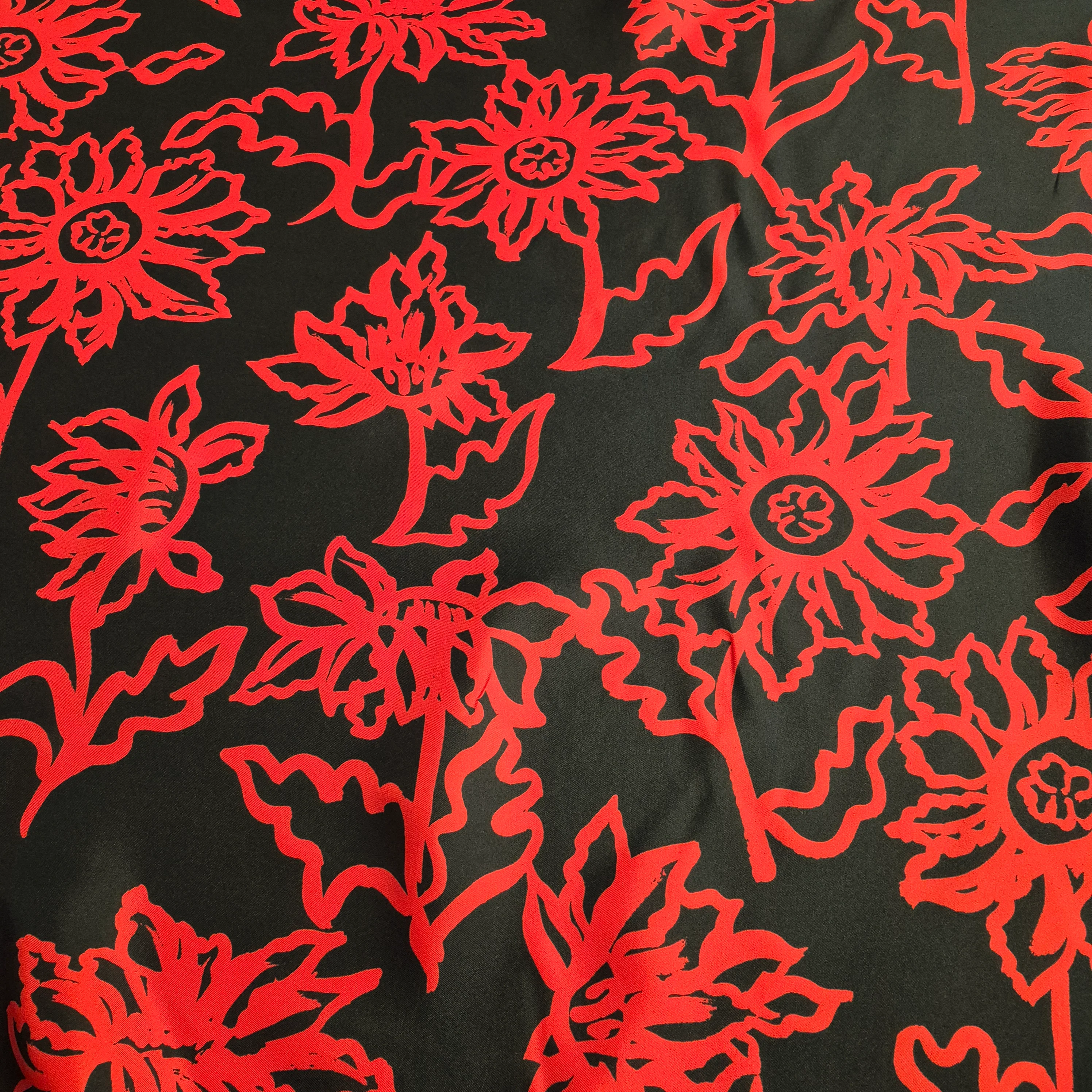 Pure Silk Twill Fabric Red And Black Floral Printed 55" Wide - Image 3