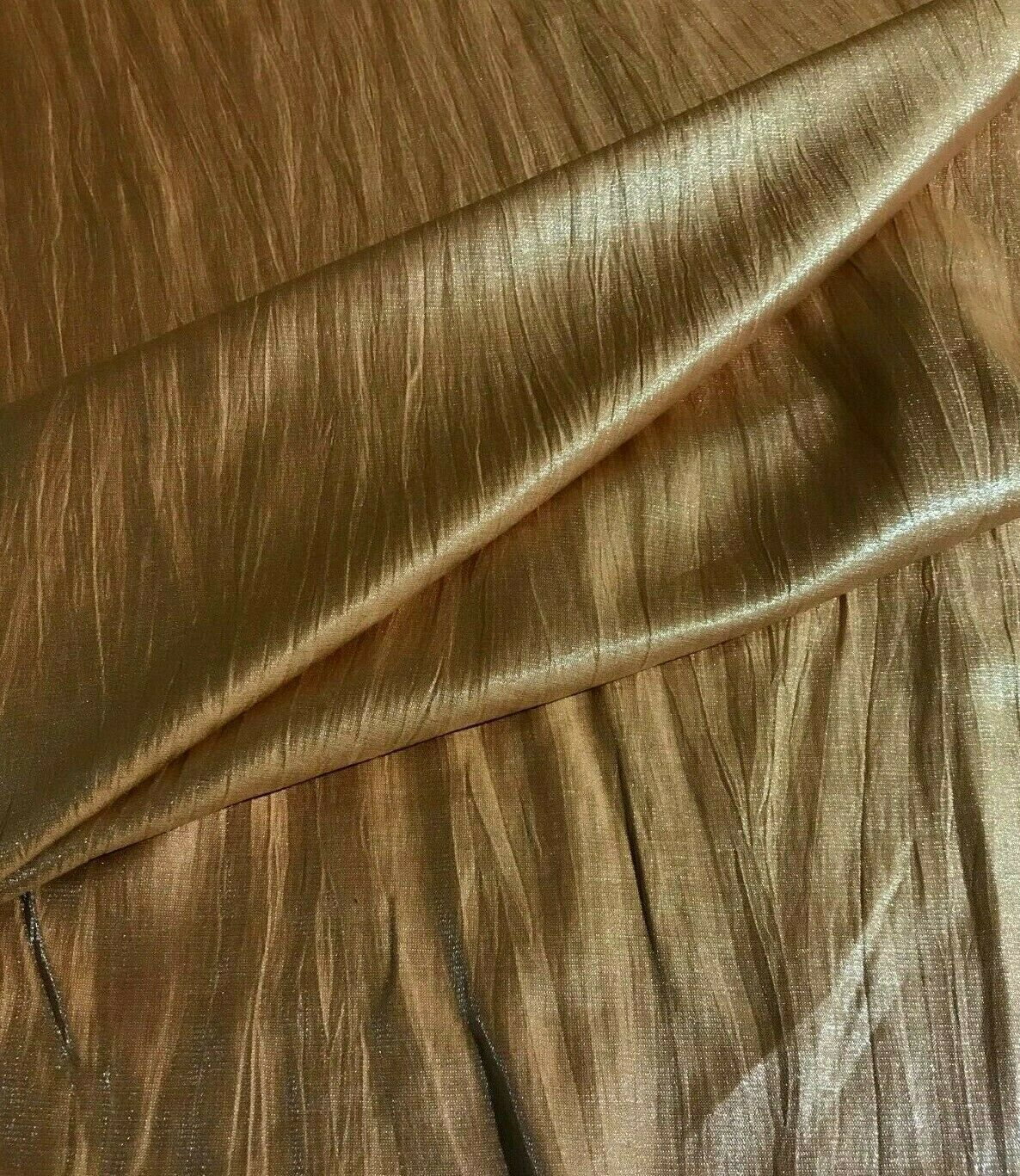 SHINY AND CRINKLED EFECT VISCOSE NYLON MIX DRESS MAKING FABRIC - SOLD BY METRE - Image 3