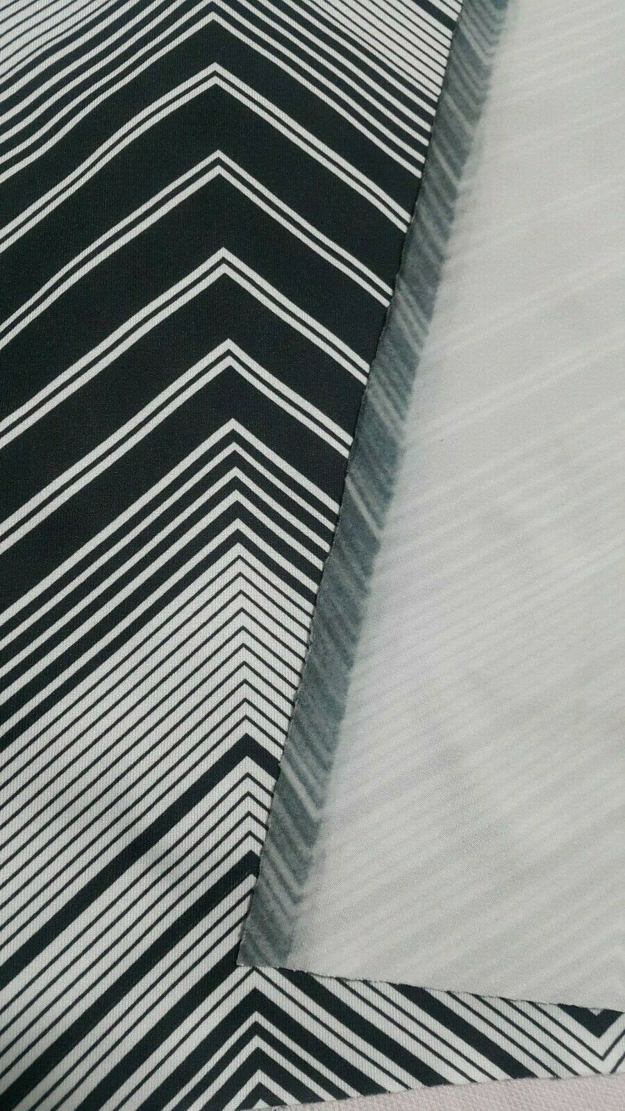 ZIG ZAG PRINTED STRETCH JERSEY LYCRA FABRIC-SOLD BY THE METER - Image 11