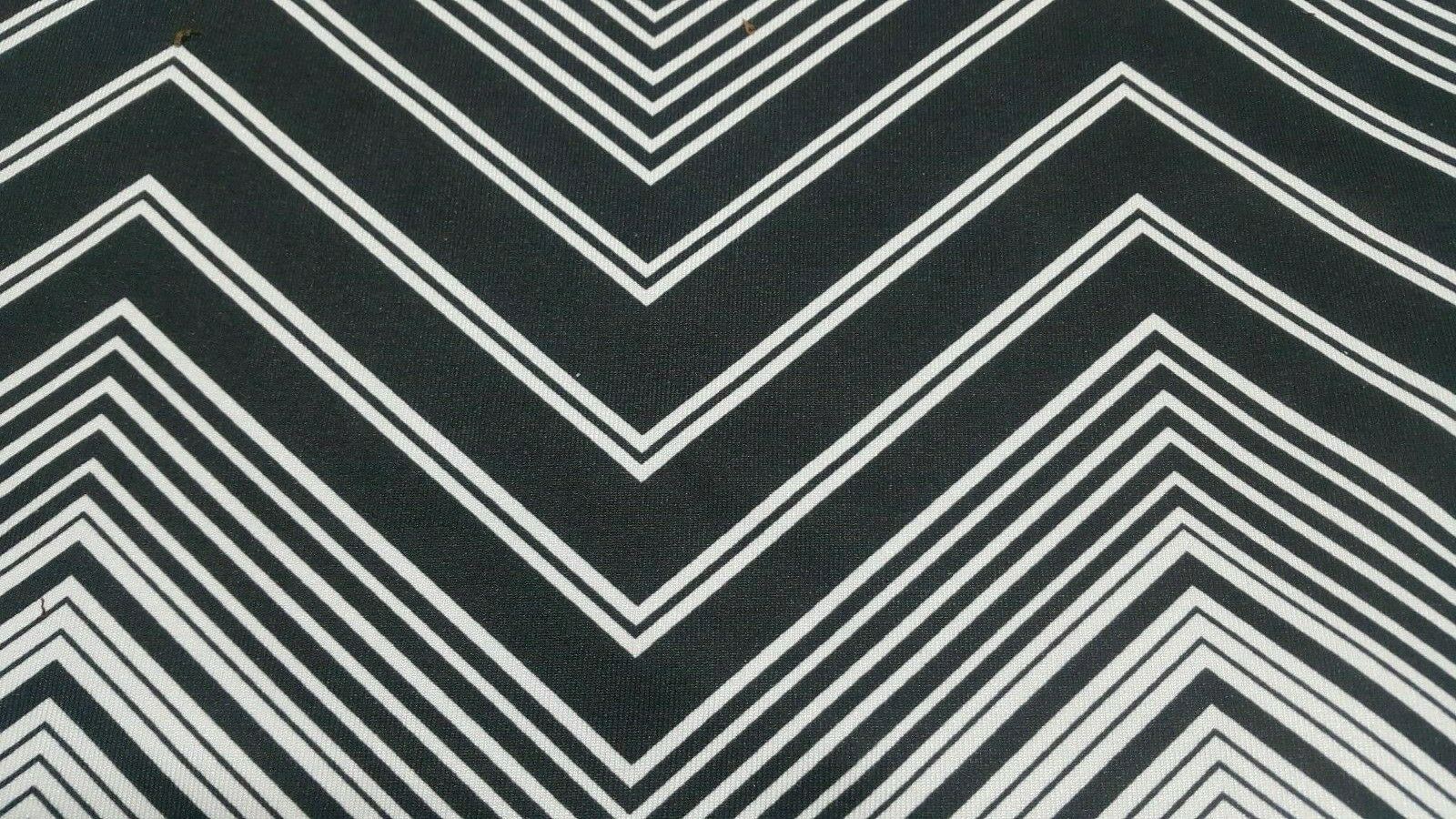 ZIG ZAG PRINTED STRETCH JERSEY LYCRA FABRIC-SOLD BY THE METER - Image 12
